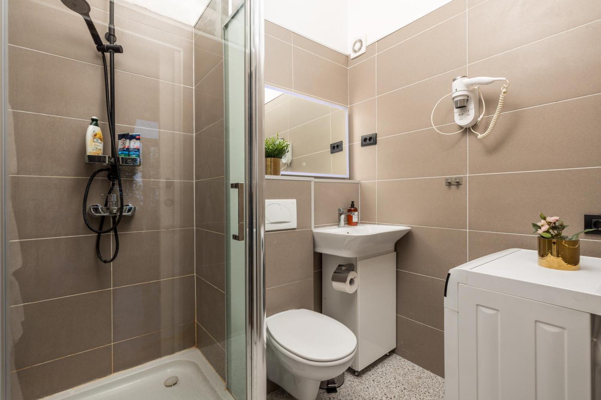 Apartment Tiziano-Belveder With Private Garage ริเยกา ภายนอก รูปภาพ