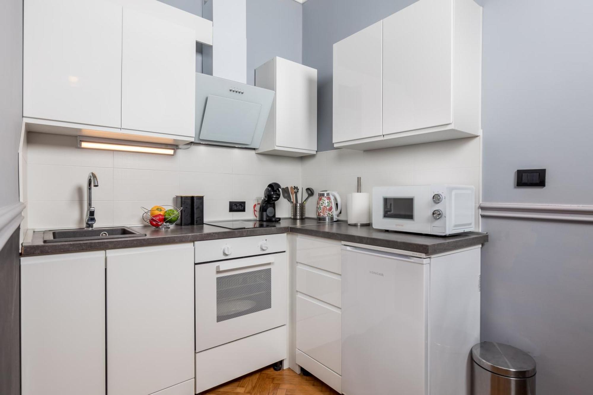 Apartment Tiziano-Belveder With Private Garage ริเยกา ภายนอก รูปภาพ