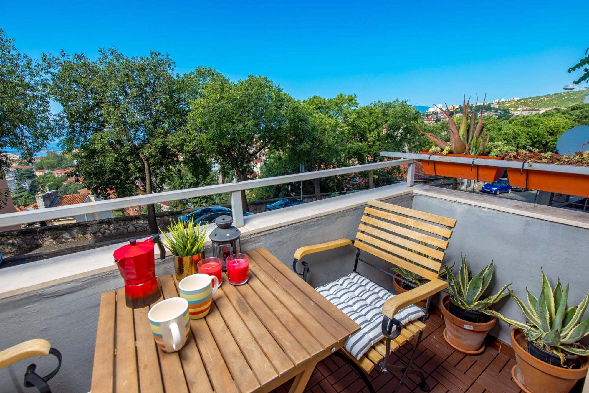 Apartment Tiziano-Belveder With Private Garage ริเยกา ภายนอก รูปภาพ